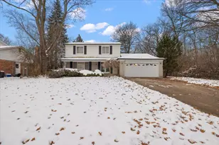 18971 El Dorado Pl, Lathrup Village, MI 48076 - Photo 3