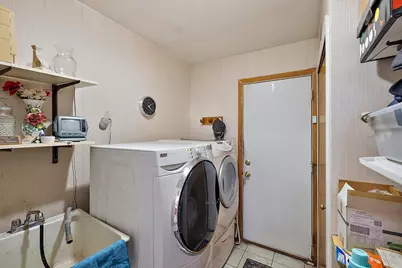 18971 El Dorado Place, Lathrup Village, MI 48076 - Photo 39