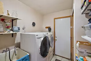 18971 El Dorado Pl, Lathrup Village, MI 48076 - Photo 39