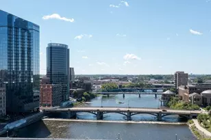 335 Bridge St NW, Grand Rapids, MI 49504 - Photo 37