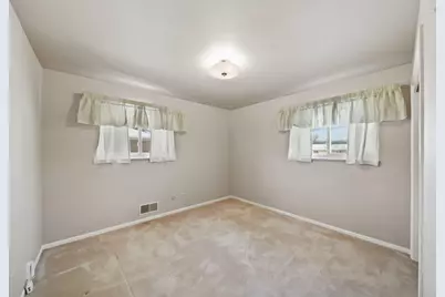 912 Halstead Boulevard, Jackson, MI 49203 - Photo 15