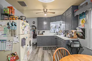 617 N Gordon St, Marshall, MI 49068 - Photo 5