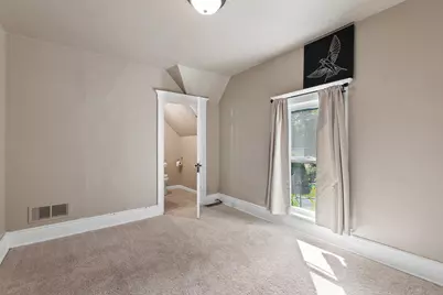 612 N Clinton Street, Adrian, MI 49221 - Photo 11