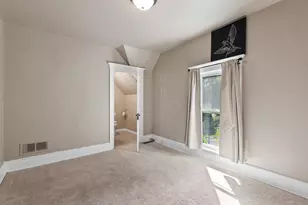 612 N Clinton St, Adrian, MI 49221 - Photo 11