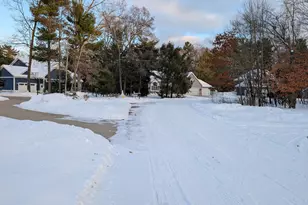 1040 N Robinhood Dr, Muskegon, MI 49445 - Photo 59