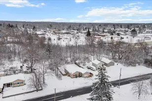 134 N 5th St NE, Cedar Springs, MI 49319 - Photo 25