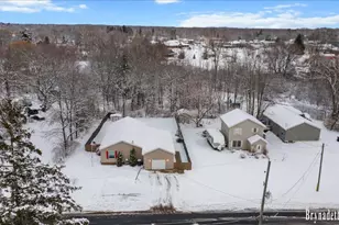 134 N 5th St NE, Cedar Springs, MI 49319 - Photo 33