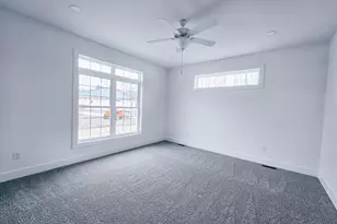 246 Glei Ct, Hillsdale, MI 49242 - Photo 11