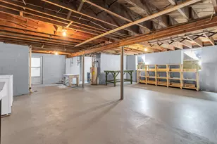 1302 Elmwood Ave, Jackson, MI 49203 - Photo 25