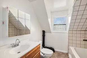 718 Center St, Jackson, MI 49202 - Photo 13