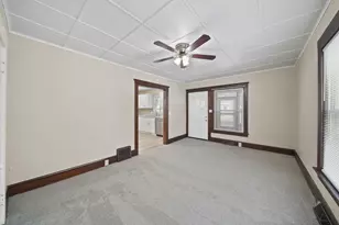 407 S W Ave, Jackson, MI 49201 - Photo 7