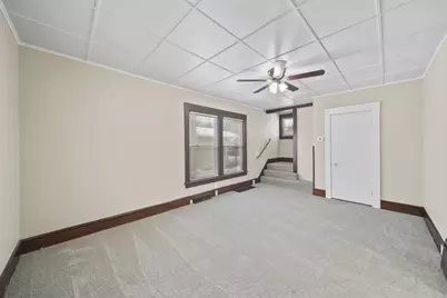 407 S West Avenue, Jackson, MI 49201 - Photo 9