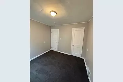 19758 Greenview Avenue, Detroit, MI 48219 - Photo 13