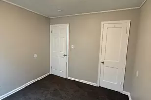 19758 Greenview Ave, Detroit, MI 48219 - Photo 13