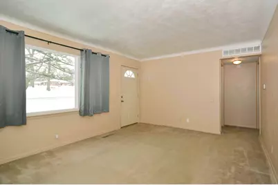 9247 Oakland Drive, Portage, MI 49024 - Photo 5