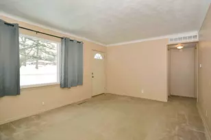 9247 Oakland Dr, Portage, MI 49024 - Photo 5