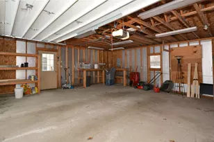 9247 Oakland Dr, Portage, MI 49024 - Photo 19