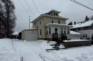 406 Garfield St, Jackson, MI 49203 - Photo 1