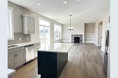 562 Lincoln Lawns Drive NW, Walker, MI 49534 - Photo 3