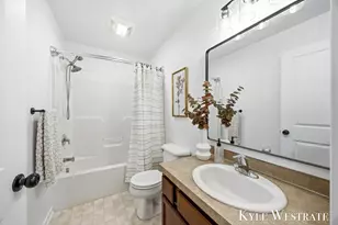 4025 Timberland Dr SE, Grand Rapids, MI 49508 - Photo 33