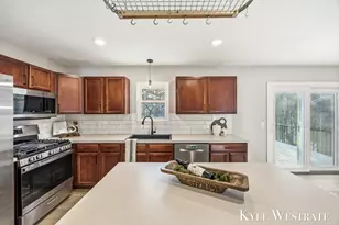 4025 Timberland Dr SE, Grand Rapids, MI 49508 - Photo 17