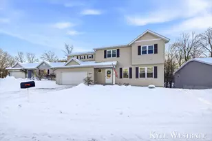 4025 Timberland Dr SE, Grand Rapids, MI 49508 - Photo 5