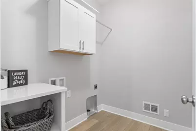 10137 Strawberry Lane, Zeeland, MI 49464 - Photo 33