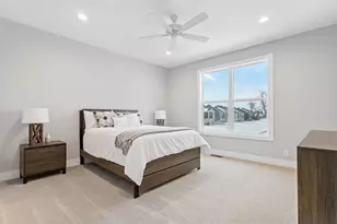 10137 Strawberry Ln, Zeeland, MI 49464 - Photo 23