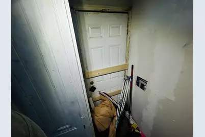 8907 Cloverlawn Street, Detroit, MI 48204 - Photo 45