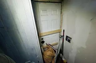 8907 Cloverlawn St, Detroit, MI 48204 - Photo 45