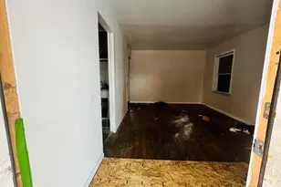 8907 Cloverlawn St, Detroit, MI 48204 - Photo 5