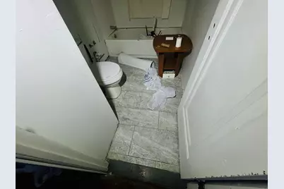 8907 Cloverlawn Street, Detroit, MI 48204 - Photo 11