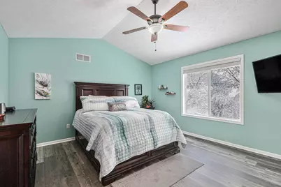 241 Glendale Drive NE, Rockford, MI 49341 - Photo 9