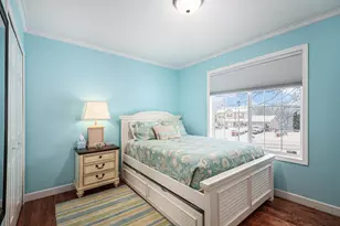 241 Glendale Dr NE, Rockford, MI 49341 - Photo 11