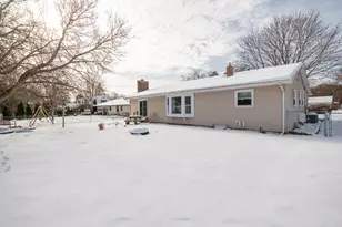 7525 Woodcrest St, Portage, MI 49024 - Photo 33