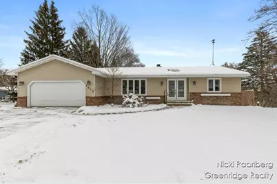 1010 Cherrywood Lane NE, Grand Rapids, MI 49505 - Photo 1