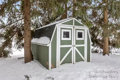 1010 Cherrywood Lane NE, Grand Rapids, MI 49505 - Photo 41