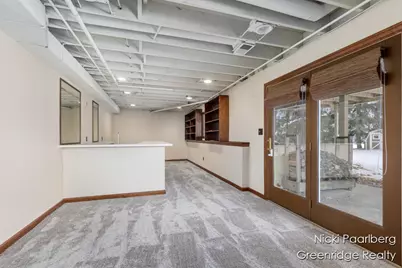 1010 Cherrywood Lane NE, Grand Rapids, MI 49505 - Photo 25