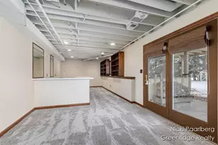 1010 Cherrywood Ln NE, Grand Rapids, MI 49505 - Photo 25
