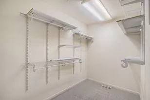 58703 Kristina Cir E, Paw Paw, MI 49079 - Photo 17