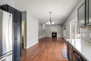 58703 Kristina Cir E, Paw Paw, MI 49079 - Photo 9