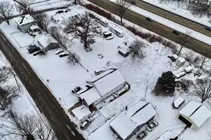 526 Fairyland Ave, Jackson, MI 49202 - Photo 3