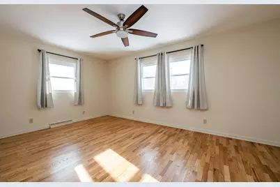 4759 Paw Paw Lake Road, Coloma, MI 49038 - Photo 19