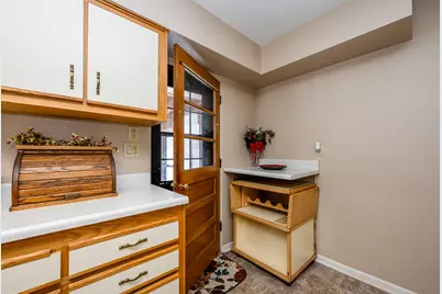 4759 Paw Paw Lake Road, Coloma, MI 49038 - Photo 13