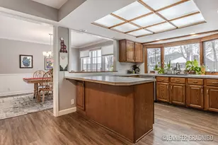160 Sorrento Dr, Holland, MI 49423 - Photo 11