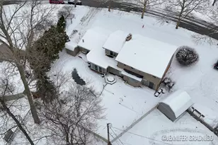 160 Sorrento Dr, Holland, MI 49423 - Photo 37