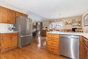 2432 Eastwinde Ct NW, Grand Rapids, MI 49504 - Photo 9