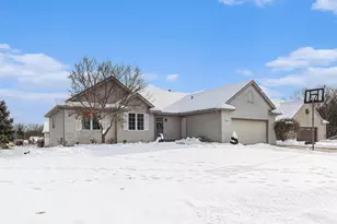 2432 Eastwinde Ct NW, Grand Rapids, MI 49504 - Photo 3