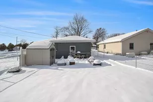409 South St, Spring Lake, MI 49456 - Photo 23