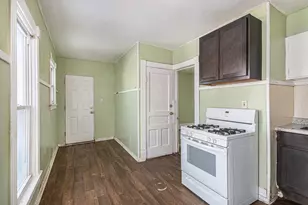 1012 Prospect Ave SE, Grand Rapids, MI 49507 - Photo 7